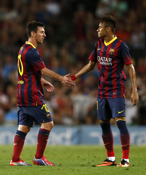 纯集中于国 纯集中于国