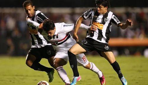 直拍名将薛 直拍名将薛