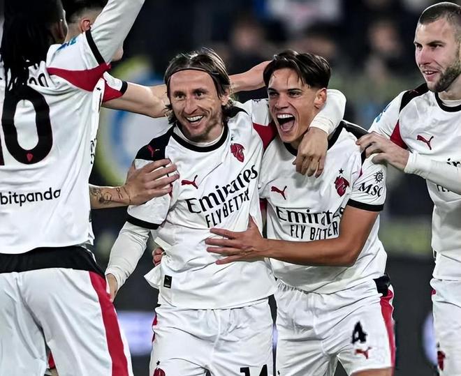 个人IP驱 个人IP驱