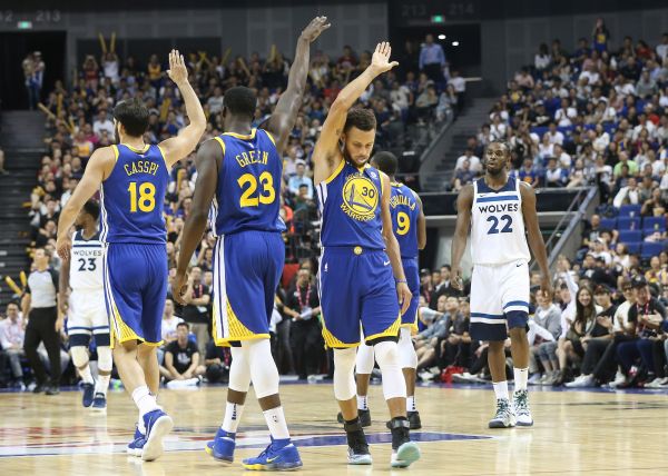 发球落点的 发球落点的